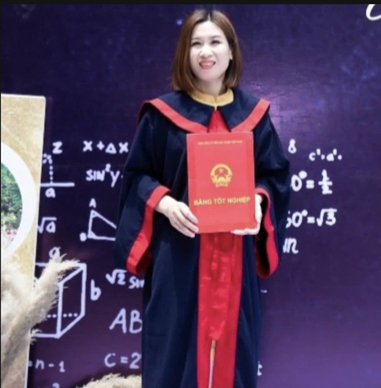 Cô giáo Khuất Thị Hồng