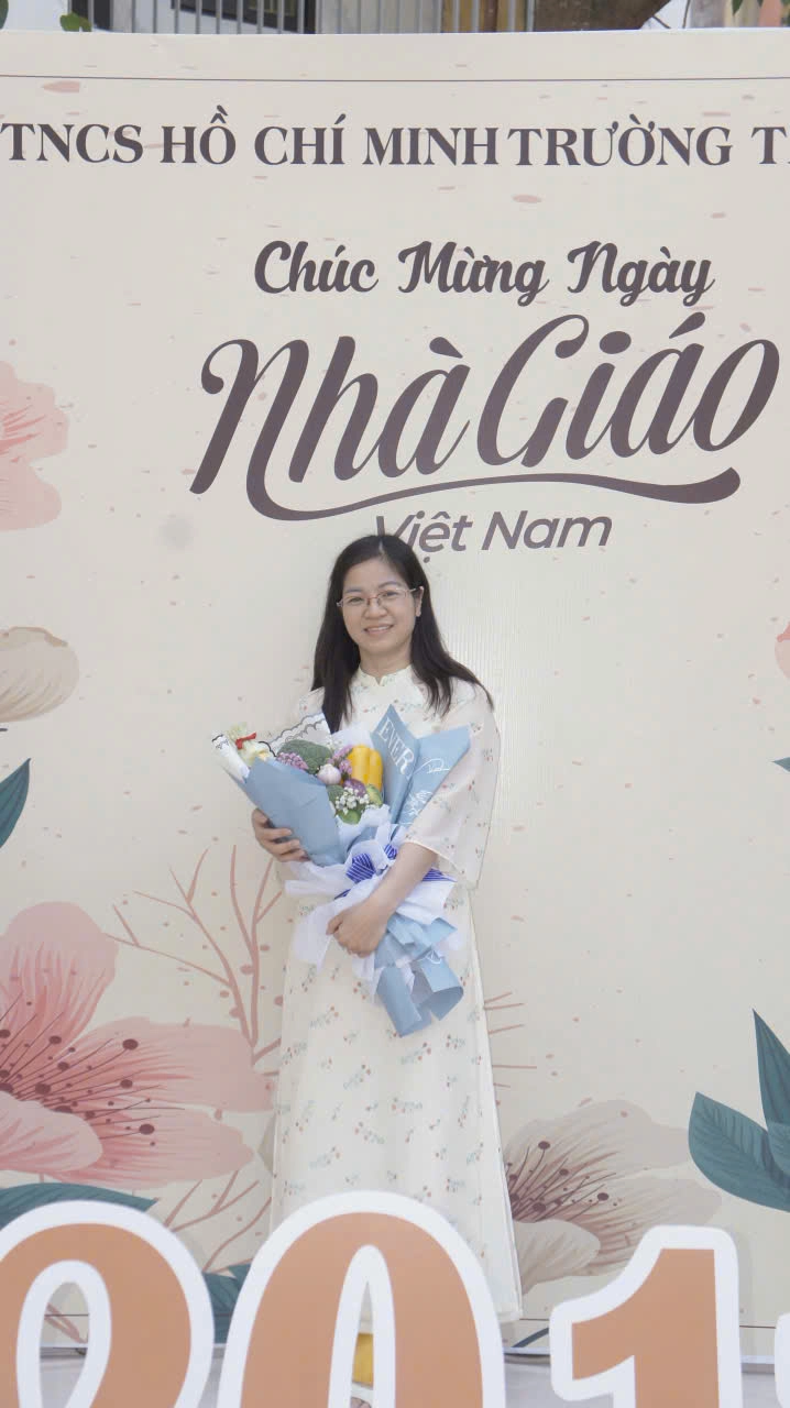 Cô giáo Nguyễn Thị Nguyên