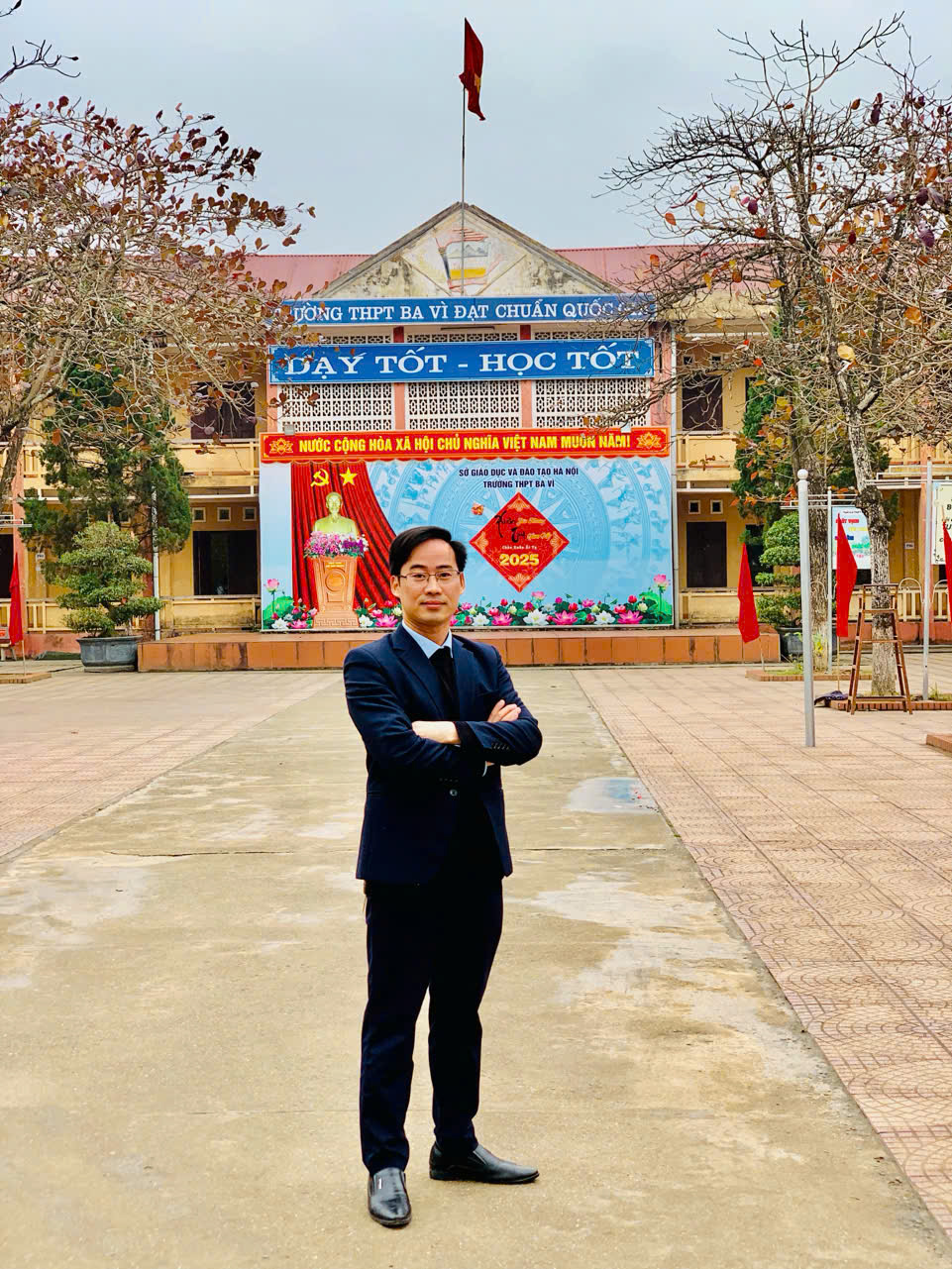 Thầy giáo Đặng Tiến Sơn